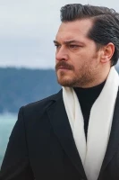 Мечта Эшрефа постер турецкого сериала